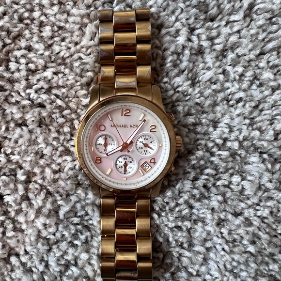 Gold-plated Michael Kors watch, good condition - Picture 2 of 7